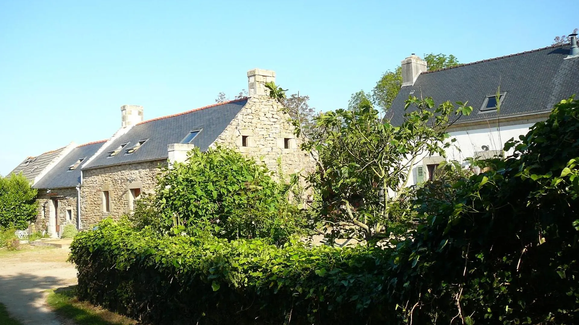 Hotel La Ferme de Kerhors à Tréméoc 3*,  France