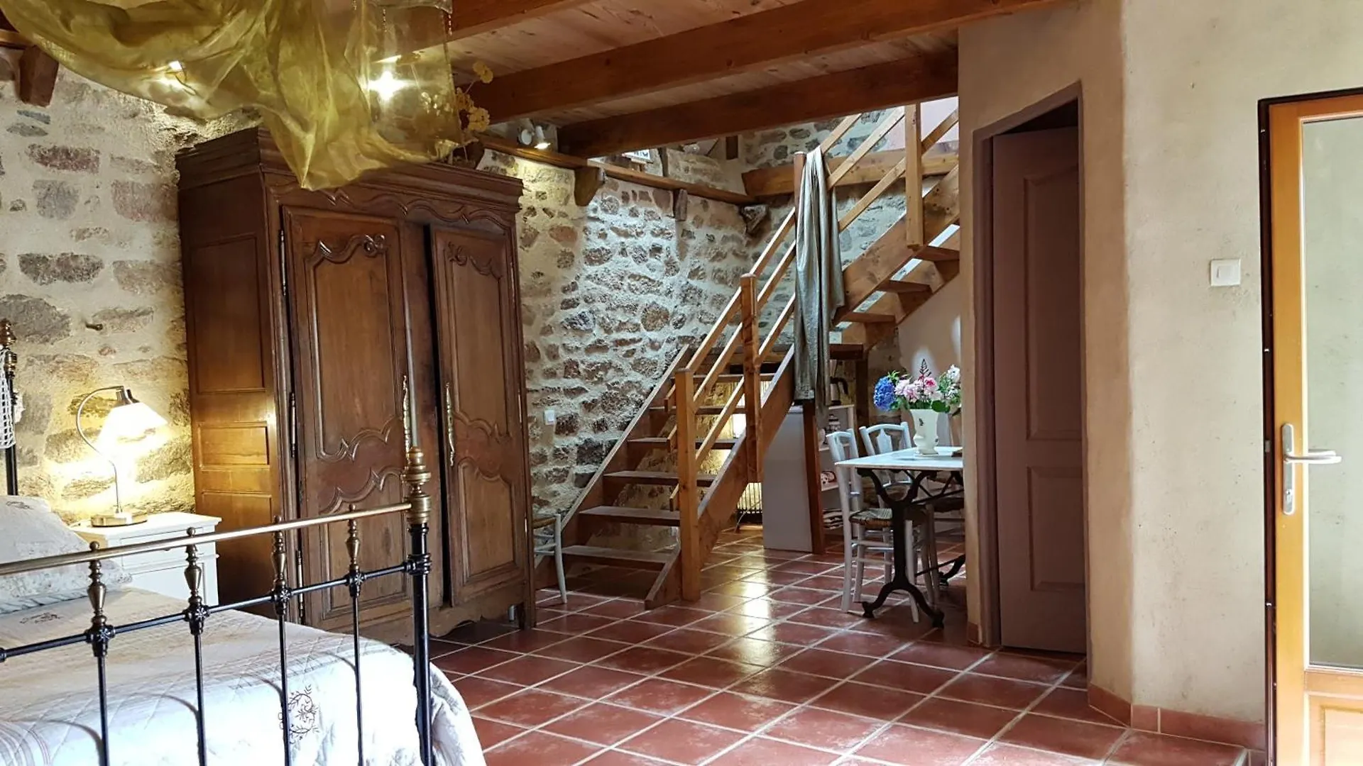 Hotel La Ferme de Kerhors à Tréméoc 3*,