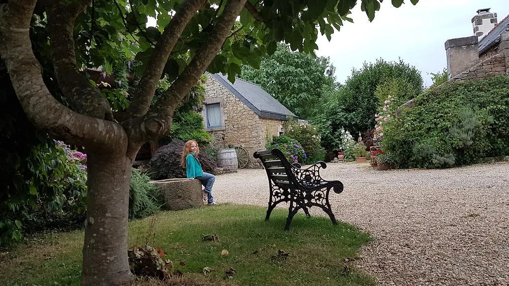 Hotel La Ferme de Kerhors à Tréméoc
